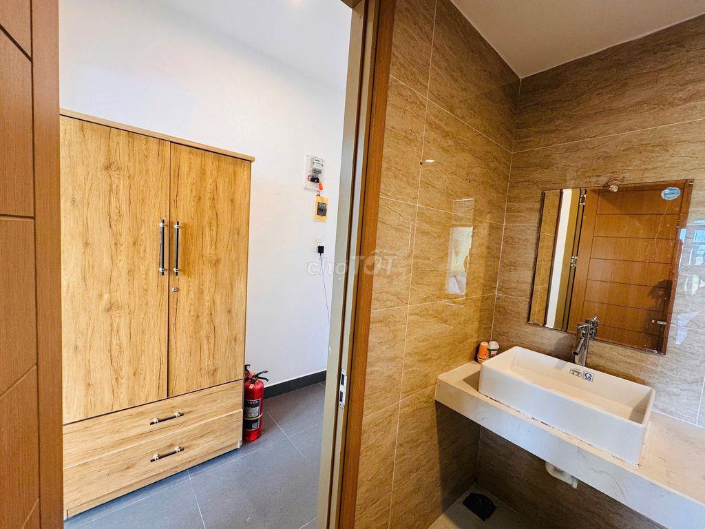 CĂN 1PN NGUYÊN TẦNG 4 – SÂN THƯỢNG RIÊNG CỰC CHILL – GẦN BIỂN MỸ KHÊ