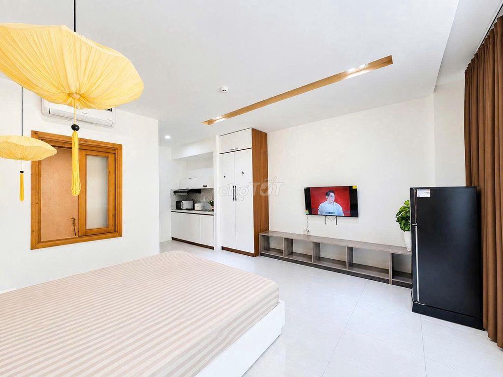 CĂN HỘ 1PN LÊ QUANG ĐẠO, 41M2, BAN CÔNG, MỚI