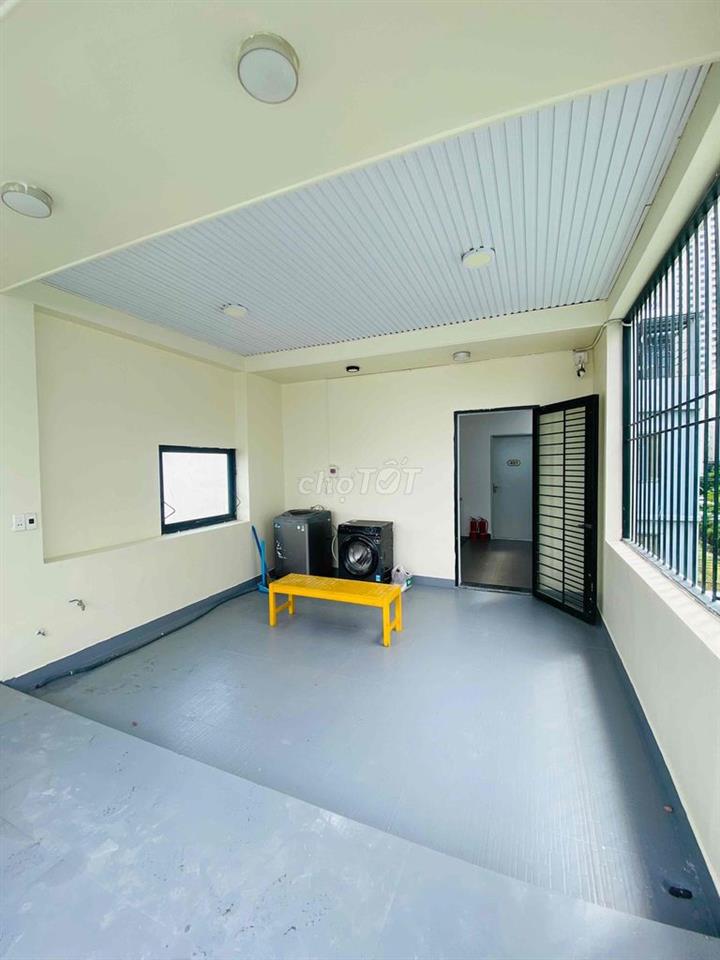 CHO THUÊ CĂN HỘ NGUYÊN TẦNG 4, 1PN 40m2 RIÊNG BIỆT, BAN CÔNG SIÊU LỚN