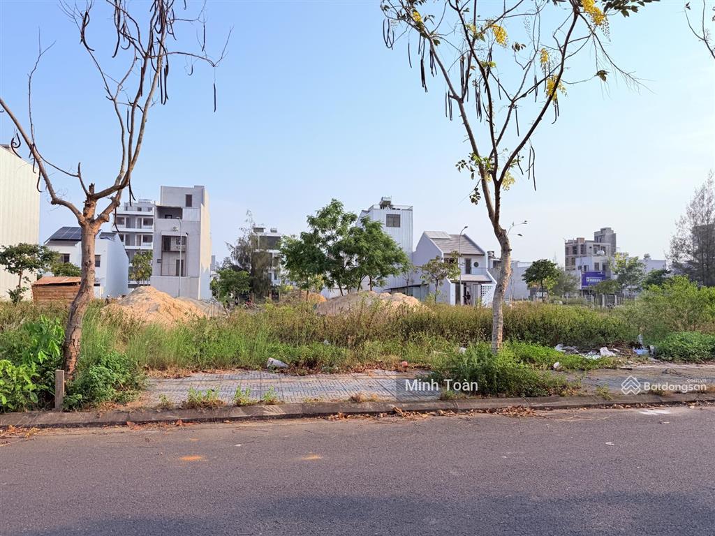Lô rẻ nhất khu v5 fpt city, gần kênh sinh thái
