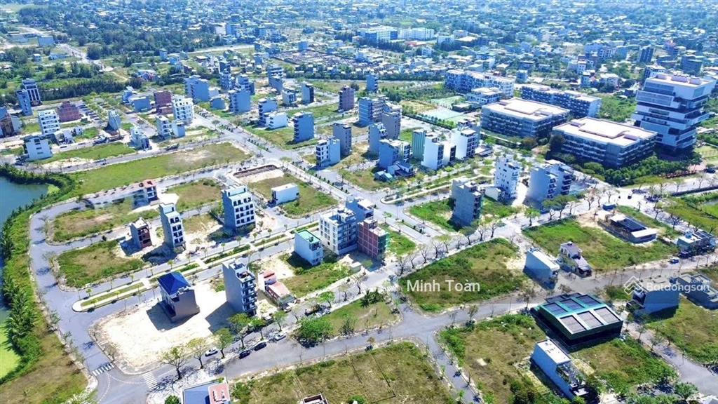 Chào bán lô 180m2 giá tốt khu vực