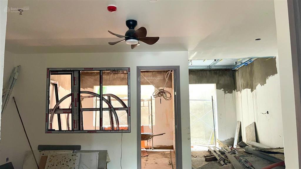 Bán toà căn hộ cao cấp sát nguyễn văn thoại sẵn dòng tiền 180 triệu