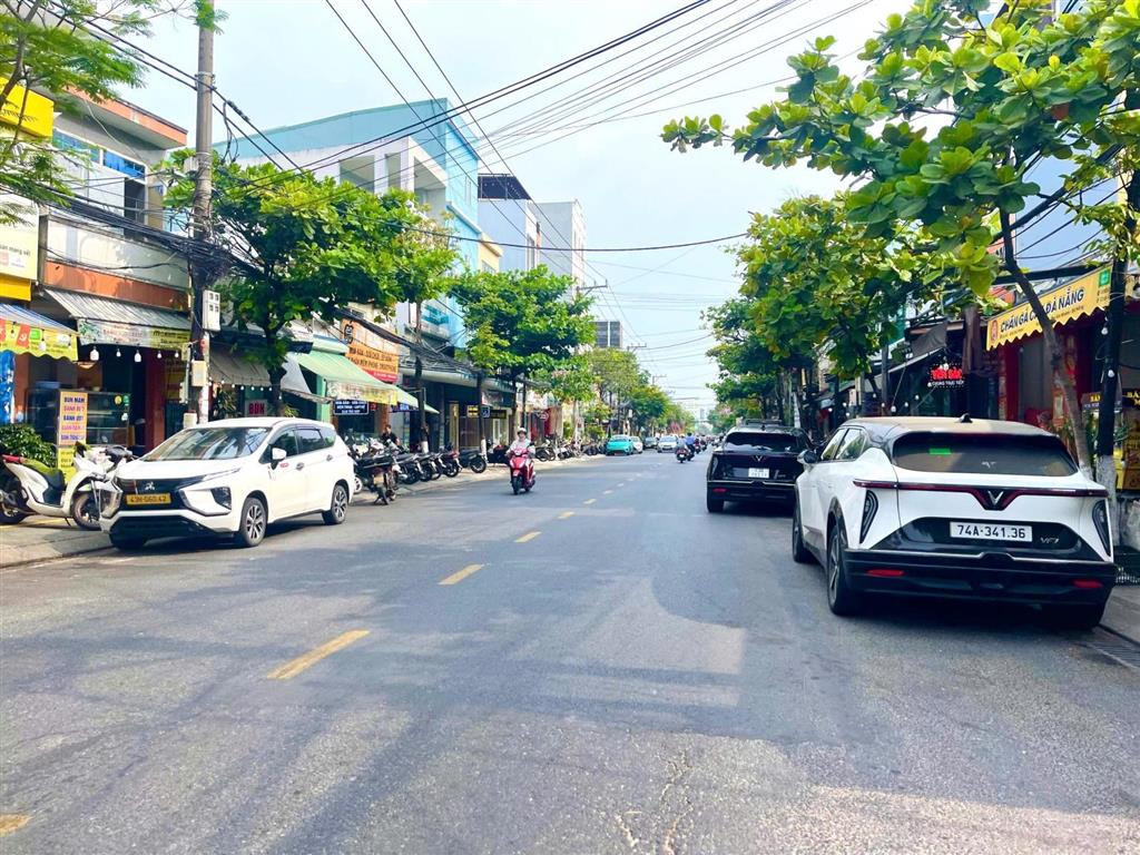 Mặt tiền núi thành trung tâm đà nẵng, 225m² chỉ 89 triệu/m²
