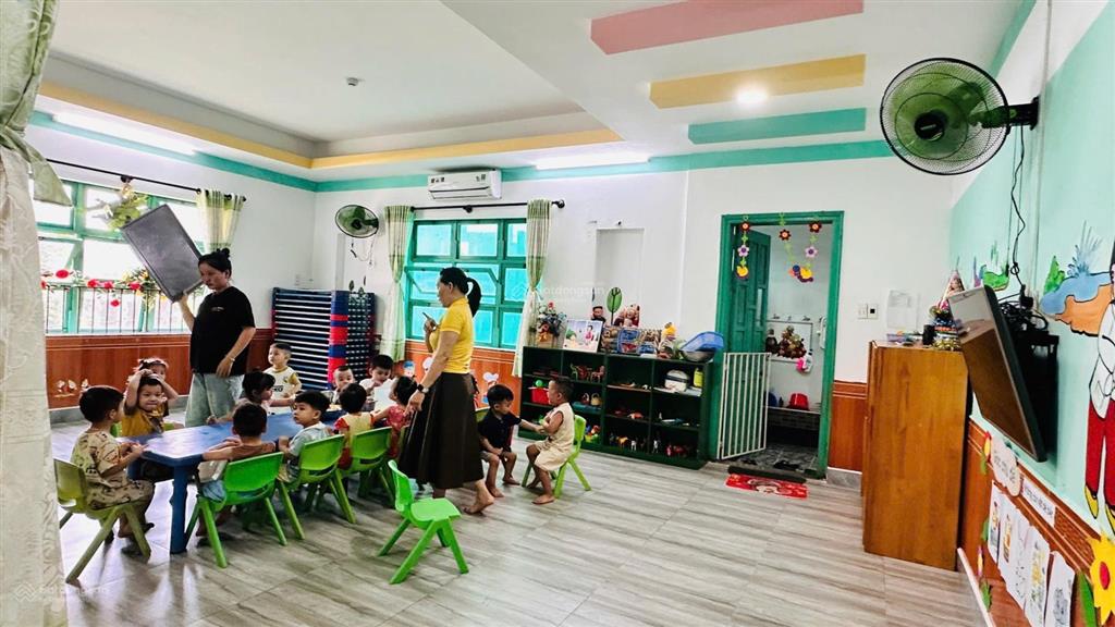Trường mầm non tư thục vườn xanh  doanh thu 180tr/tháng 371m2  nguyễn trường tộ