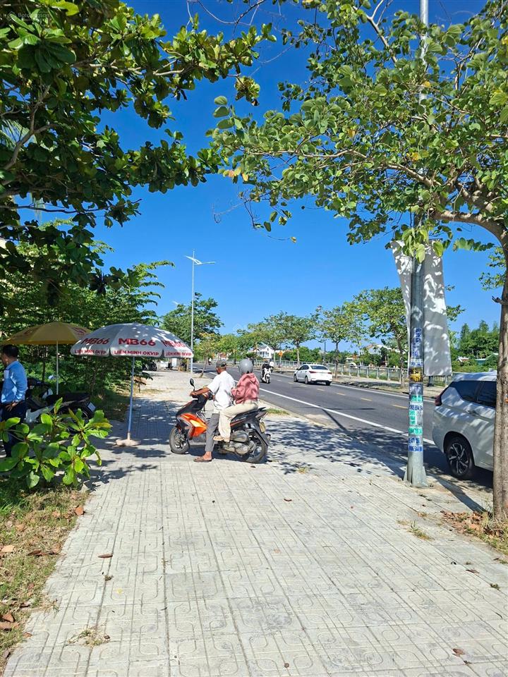 Chính chủ bán đất diện tích khủng hùng vương, hội an