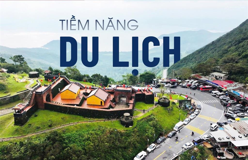 Giảm 700 triệu bán căn shophouse kề góc ngã 4, trục thông thuận tiện kinh doanh 350 triệu/năm