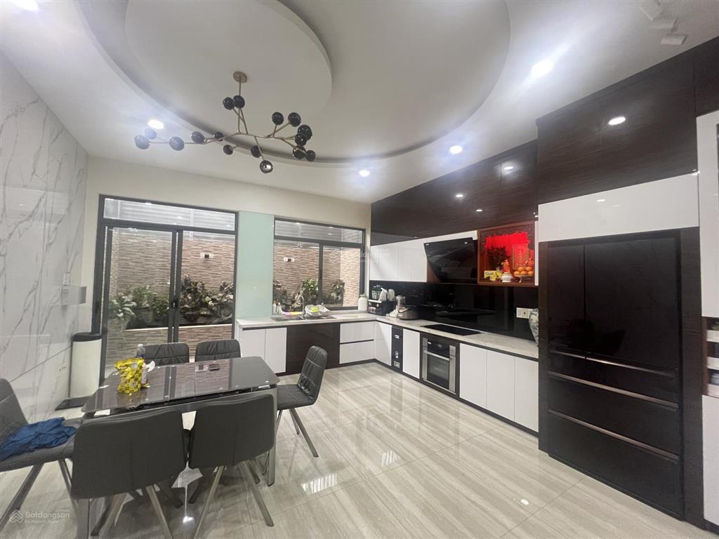 Chính chủ bán nhanh nhà mặt tiền văn tiến dũng  vcn phước hải giá siêu rẻ đã có sổ hồng