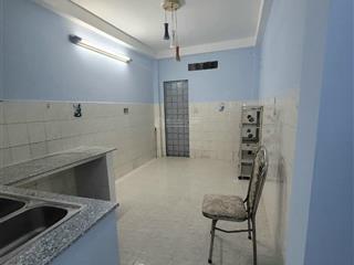 Cho nữ thuê phòng diện tích 18m2 có máy lạnh, giờ giấc tự do giá 4 tr. 0918 141 ***