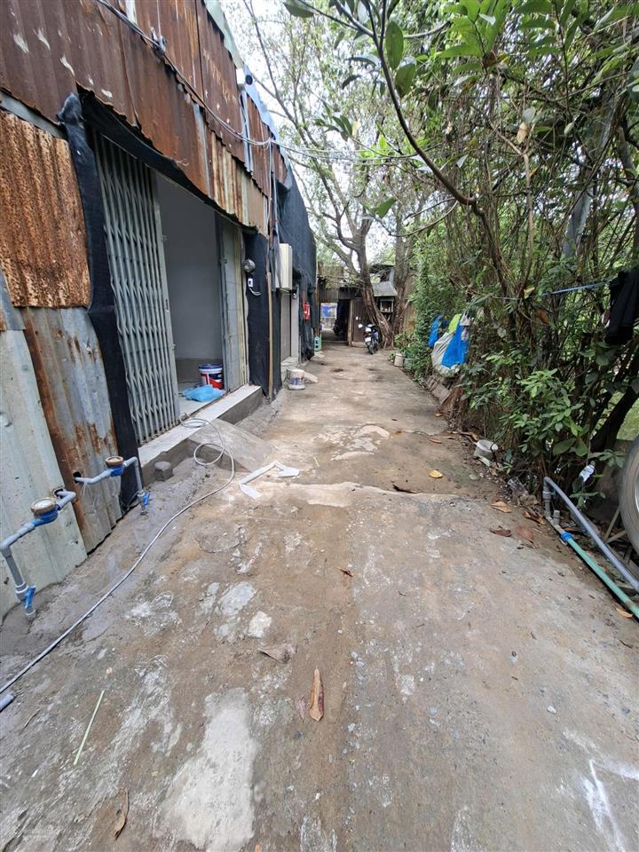 Cho thuê nhà trọ 3tr/tháng, dt 4mx12.5m, hẻm 3137 phạm thế hiển  p7  q8