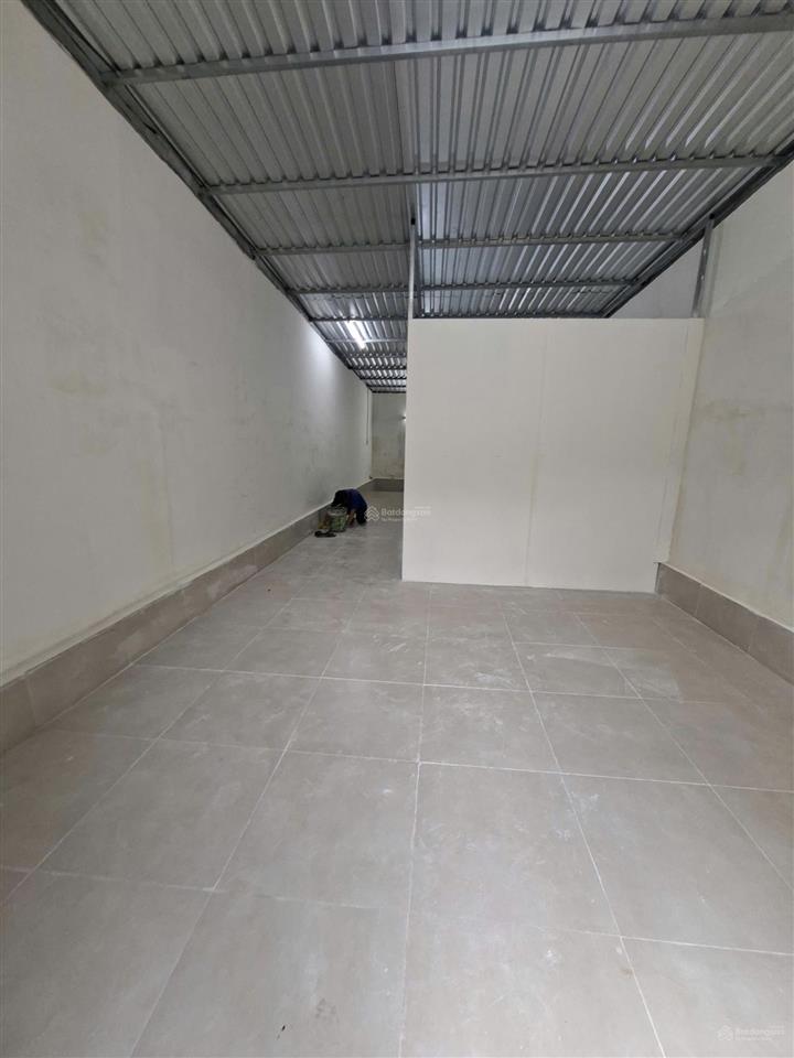Cho thuê nhà trọ 3tr/tháng, dt 4mx12.5m, hẻm 3137 phạm thế hiển  p7  q8