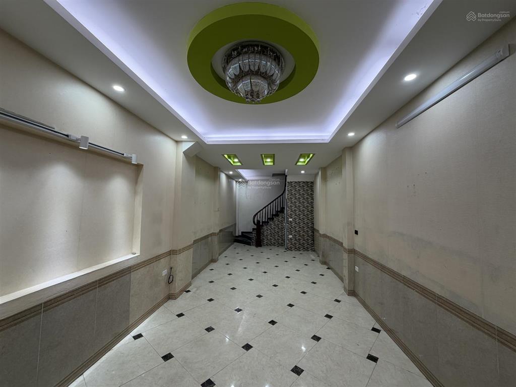 Cho thuê gấp nhà riêng 220 m2 (40m2x6 tâng), 16 triệu, ngõ 12, lê hồng phong, hà đông, hà nội