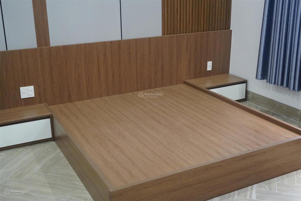 Cần bán gấp nhà hoàn công full nội thất gần siêu thị go giá 5.950 tỷ đối diện trường mầm non