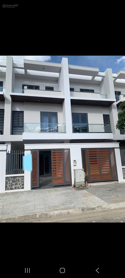 Cần bán gấp nhà hoàn công full nội thất gần siêu thị go giá 5.950 tỷ đối diện trường mầm non