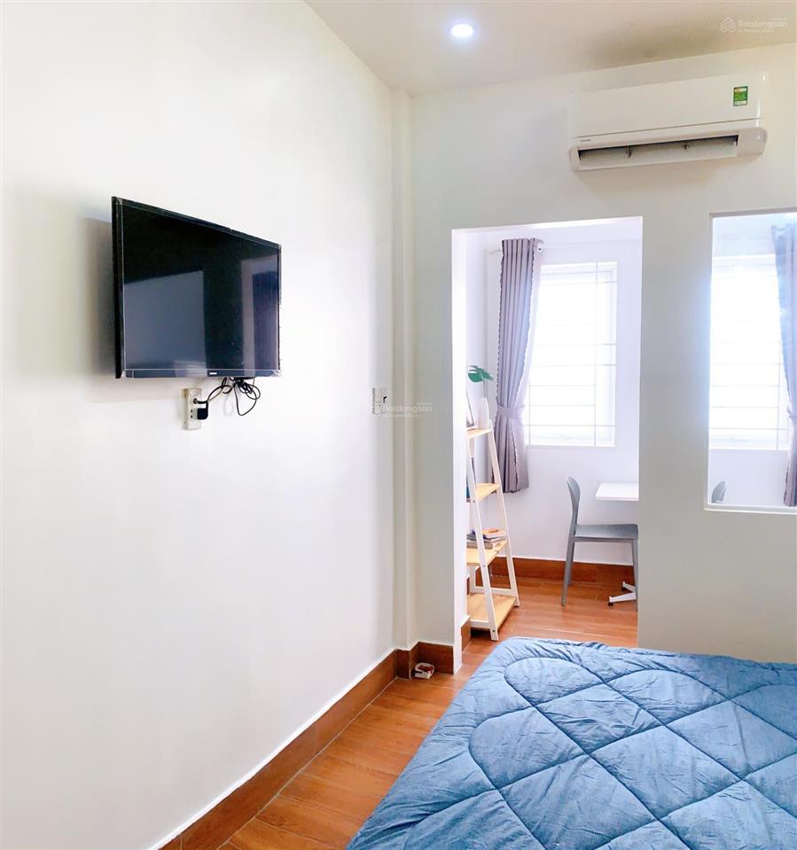 Căn hộ dịch vụ gần q1, cầu thị nghè (miễn phí dọn dẹp, giặt giũ)