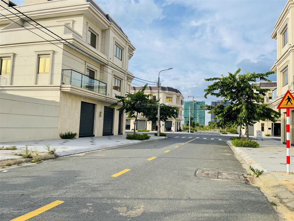 Vip  chào bán lô đất view công viên khu đô thị lakeside place, liên chiểu, đà nẵng.