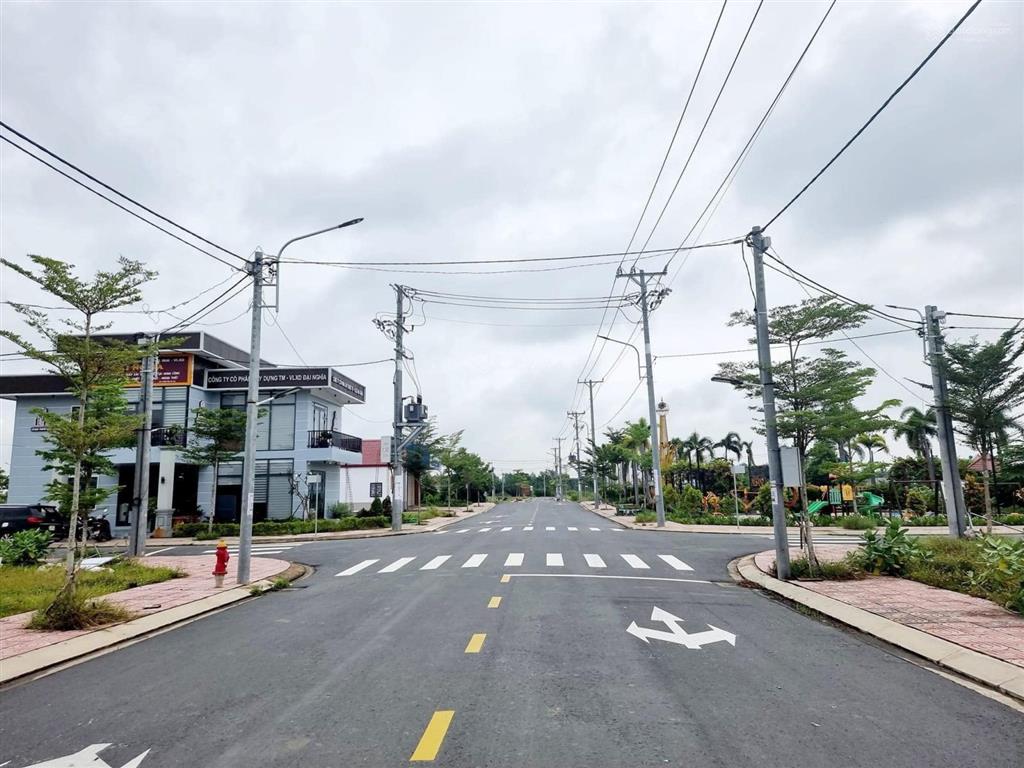 Chủ gấp bán 125m2 đất thổ cư xã long sơn, mt ô tô bao quay đầu, sẵn sổ cc ngay