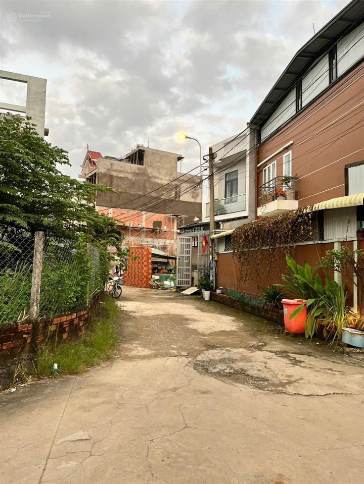 Bán nhanh đất trường thạnh, tp thủ đức, dt 63.1m2, sổ đỏ sẵn, giá 3,75 tỷ bớt lộc