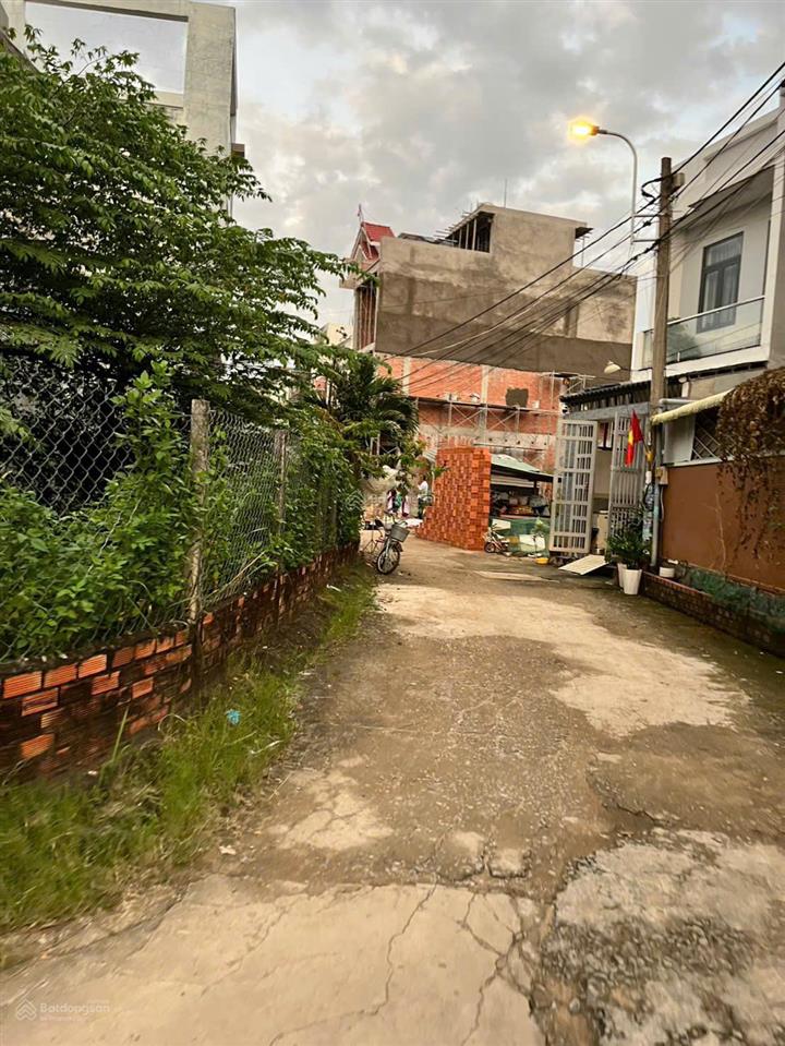 Bán nhanh đất trường thạnh, tp thủ đức, dt 63.1m2, sổ đỏ sẵn, giá 3,75 tỷ bớt lộc