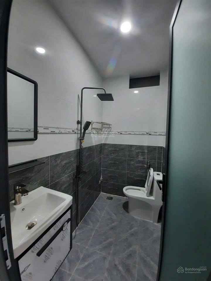 Chính chủ cần bán nhà lê văn việt dt 69m2, hoàn công đầy đủ, full nội thất, giá 6,2 ty