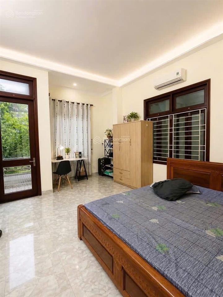 Nhà 2,5tầng đường 7,5m hoàng đình ái  hòa xuân.
đối diện khu chung cư hoà xuân.