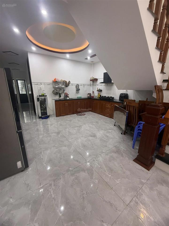 Bán nhà 2 mê đường bầu cầu 16  hòa xuân