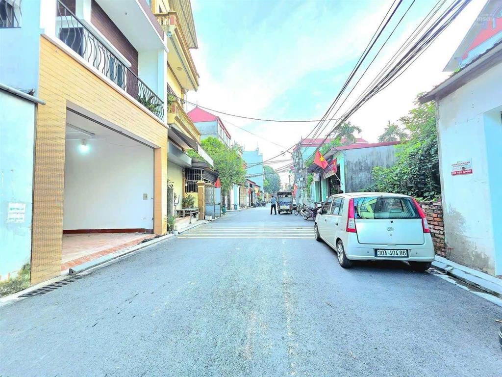 Bán nhà mặt tiền kinh doanh , tại lộc hà , xã đông anh , hà nội. (mai lâm cũ ) dt 88.8m2.