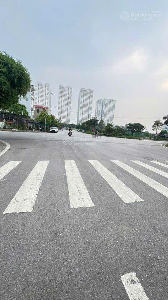 Chính chủ cần bán căn mặt đường 40m tại khu đấu giá lê xá  mai lâm ( nay thuộc xã đông anh ).