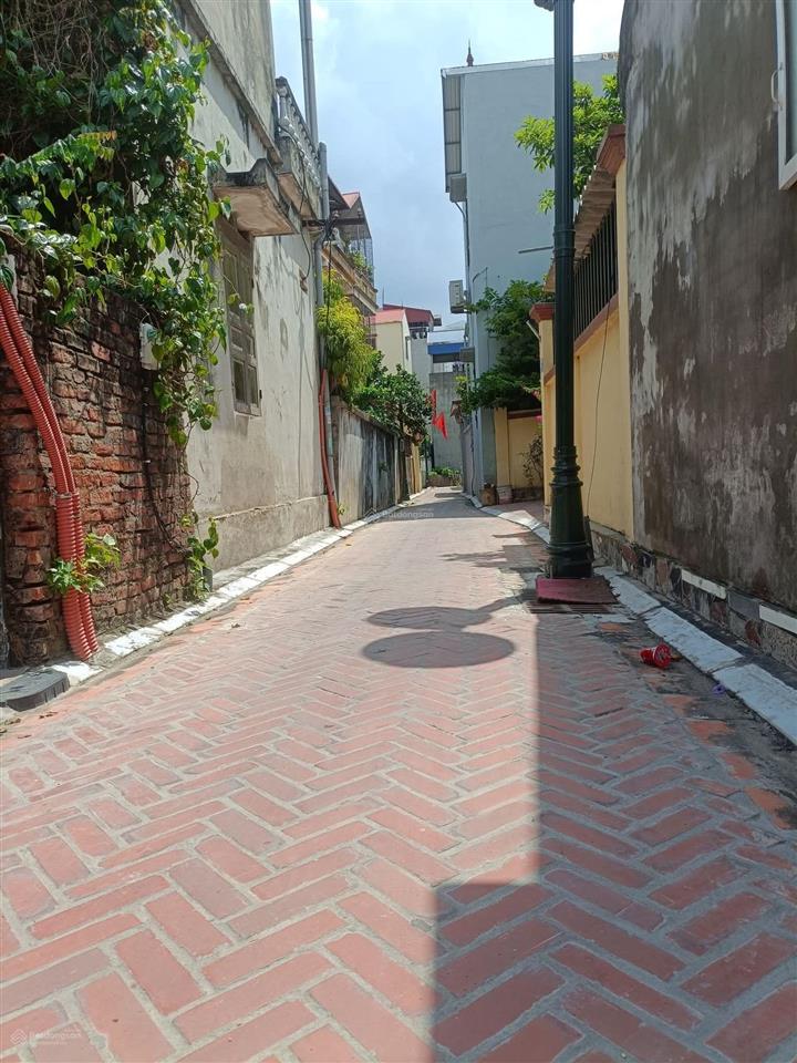 Bán mảnh đất hiếm gần hồ lại đà  tại thôn lại đà, xã đông anh. hn. diện tích 40m
mặt tiền 4.38