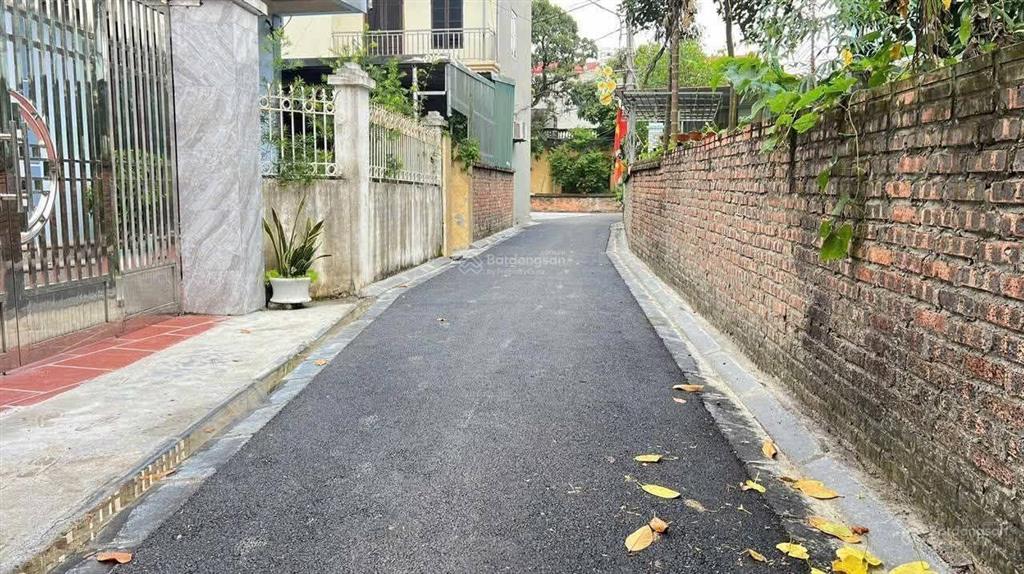 Bán đất thôn sằn cổ loa xã đông anh hà nội.
diện tích 33,4m2, mặt tiền = hậu 9m