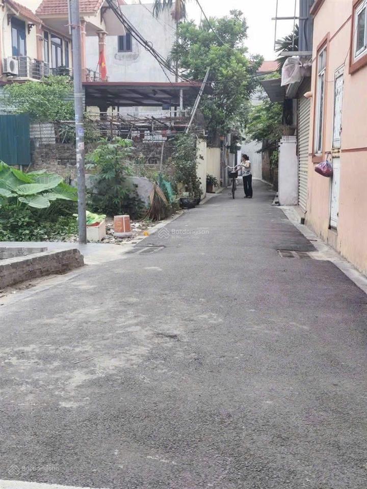 Bán mảnh đất  tại thôn hội phụ  đông anh  hà nội. diện tích 60m2, vuông vắn mặt tiền 3.3m