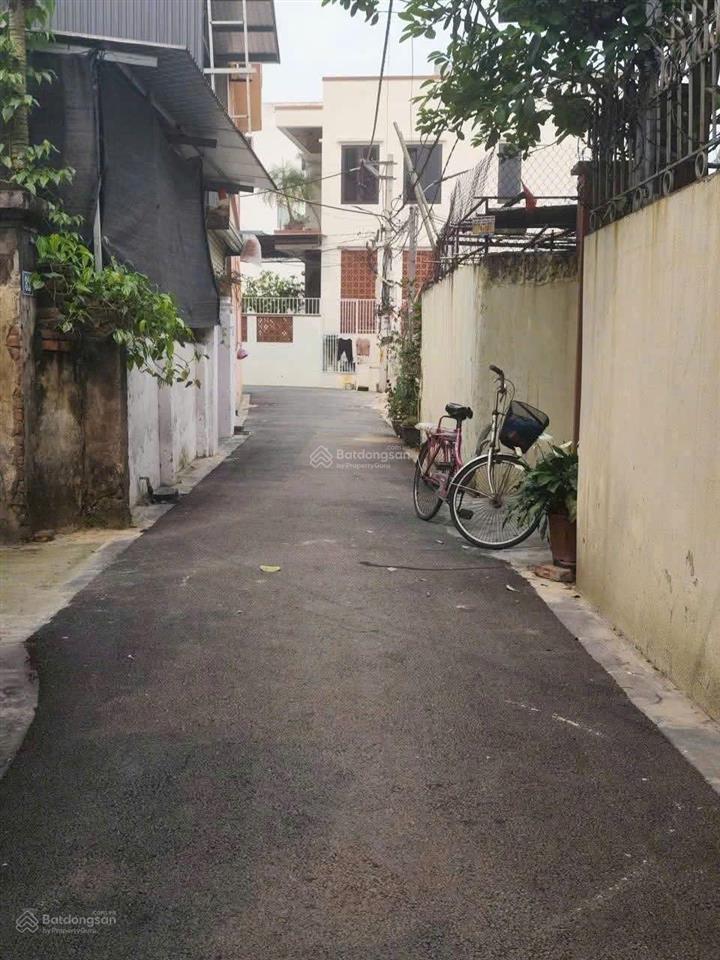 Bán mảnh đất  tại thôn hội phụ  đông anh  hà nội. diện tích 60m2, vuông vắn mặt tiền 3.3m