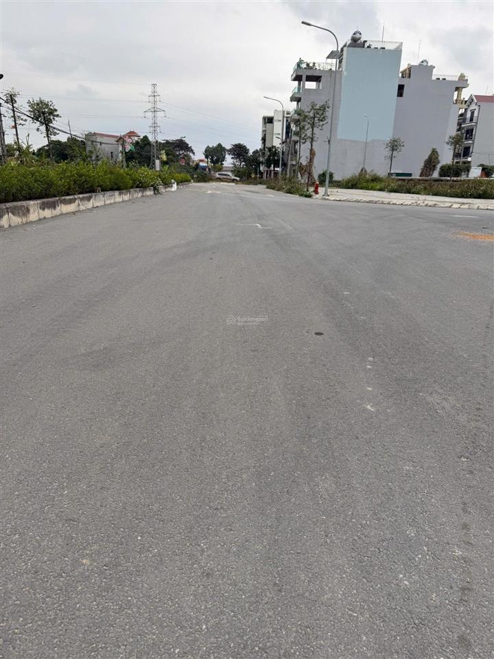 Bán đất tái định cư bộ công an mai lâm vị trí đẹp sổ đỏ chính chủ.
vị trí khu tái định cư