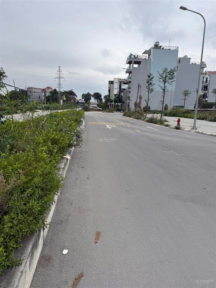 Bán đất tái định cư bộ công an mai lâm vị trí đẹp sổ đỏ chính chủ.
vị trí khu tái định cư