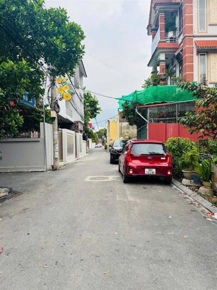Mảnh đất đẹp tại mai lâm, đông anh. giá bán hợp lý. đường trước mặt trải nhựa.
diện tích  52.2m.