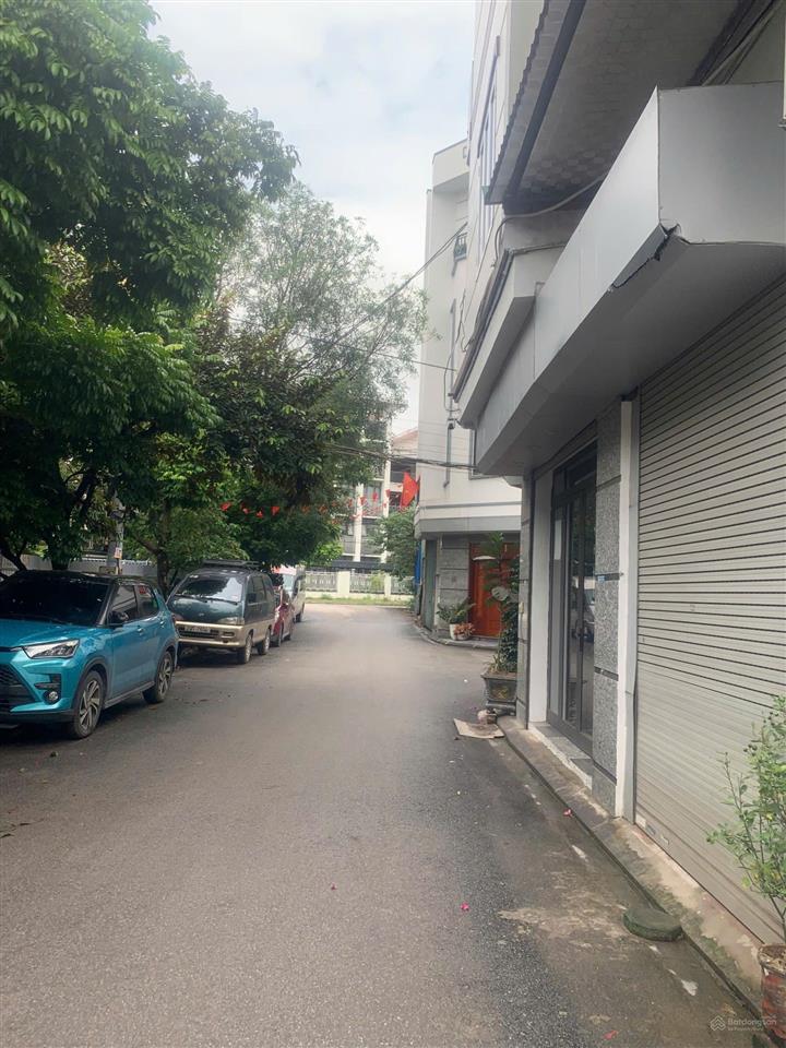 Bán nhà 2 tầng đẹp đông trù, đông anh vị trí đắc địa, đón sóng hạ tầng! diện tích 105m2