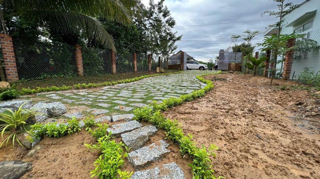 Vị trí siêu đẹp cần bán ngay mặt tiền đường nhựa yangbay rộng 12  16m