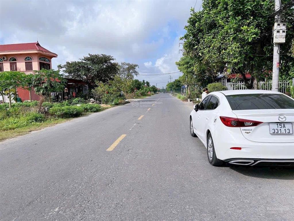  lô mặt đường 402 hoà nghĩa, dương kinh, hải phòng.
 nằm trên mặt đường rộng 28m 402 hoà nghĩa, d