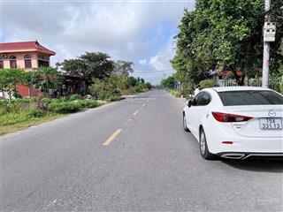  lô mặt đường 402 hoà nghĩa, dương kinh, hải phòng.
 nằm trên mặt đường rộng 28m 402 hoà nghĩa, d