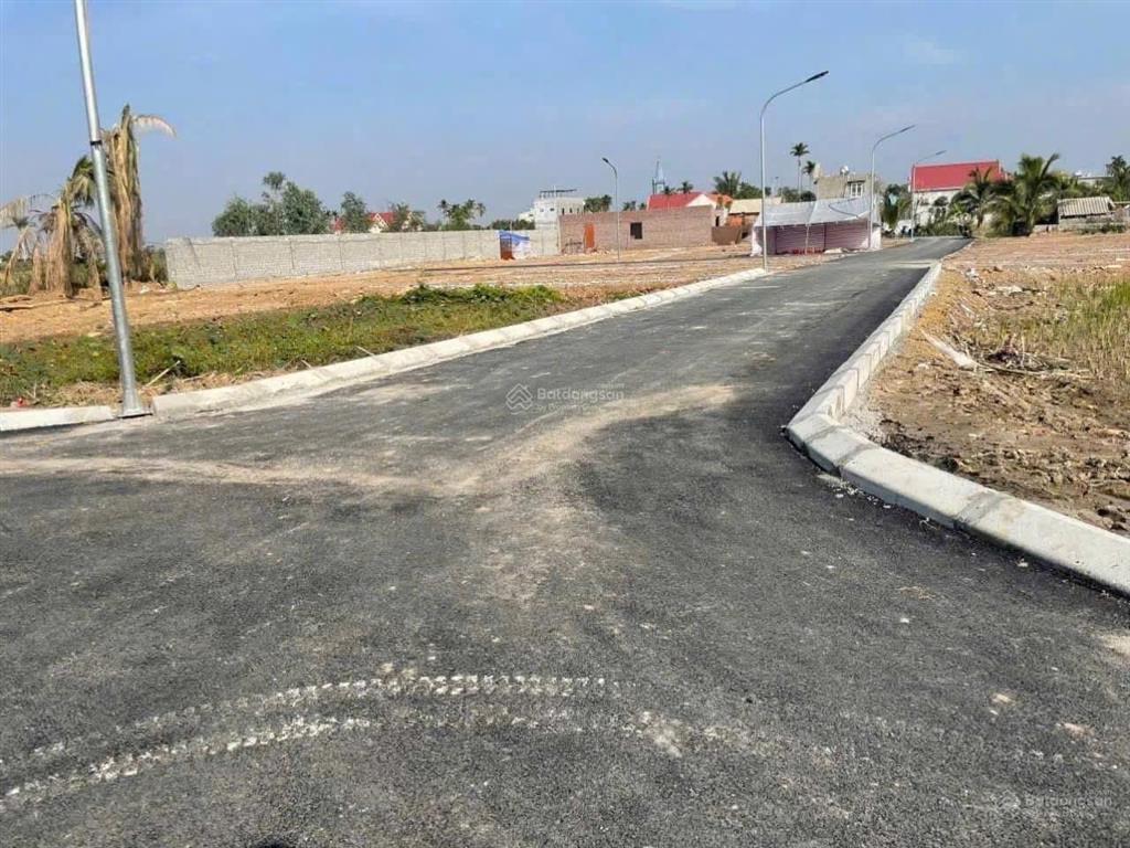 Lô đất tại minh tân  kiến thụy đèn cao áp sáng như chung cư  diện tích 81.4m2 đường 4m