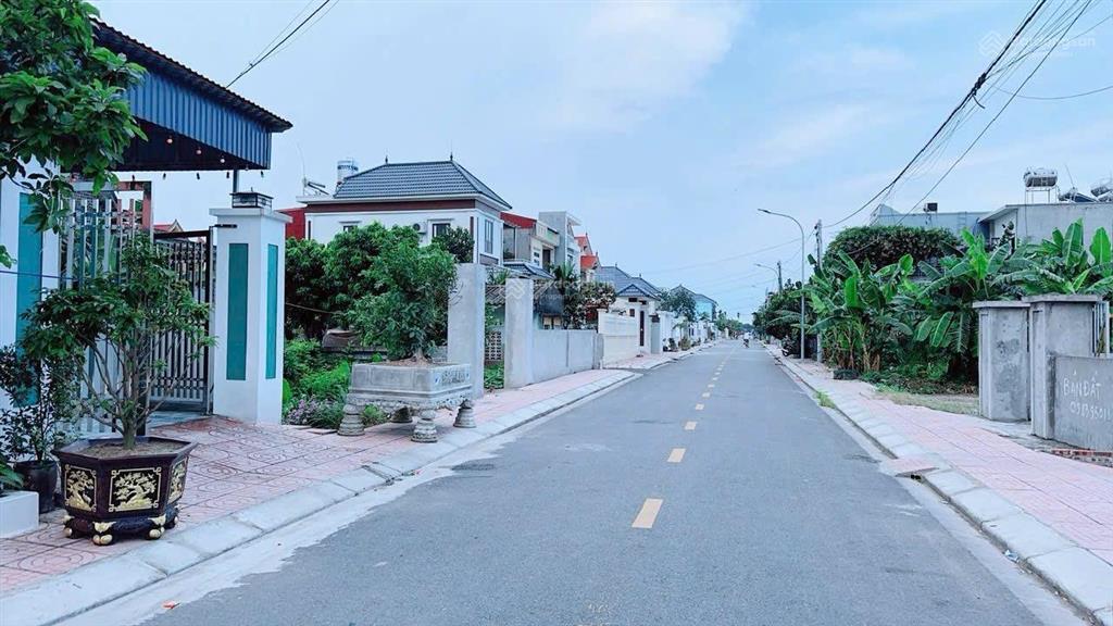 Tài chính 860tr có ngay lô đất tuyến 2 đường thôn vũ vị, minh tân, kiến thụy, hải phòng