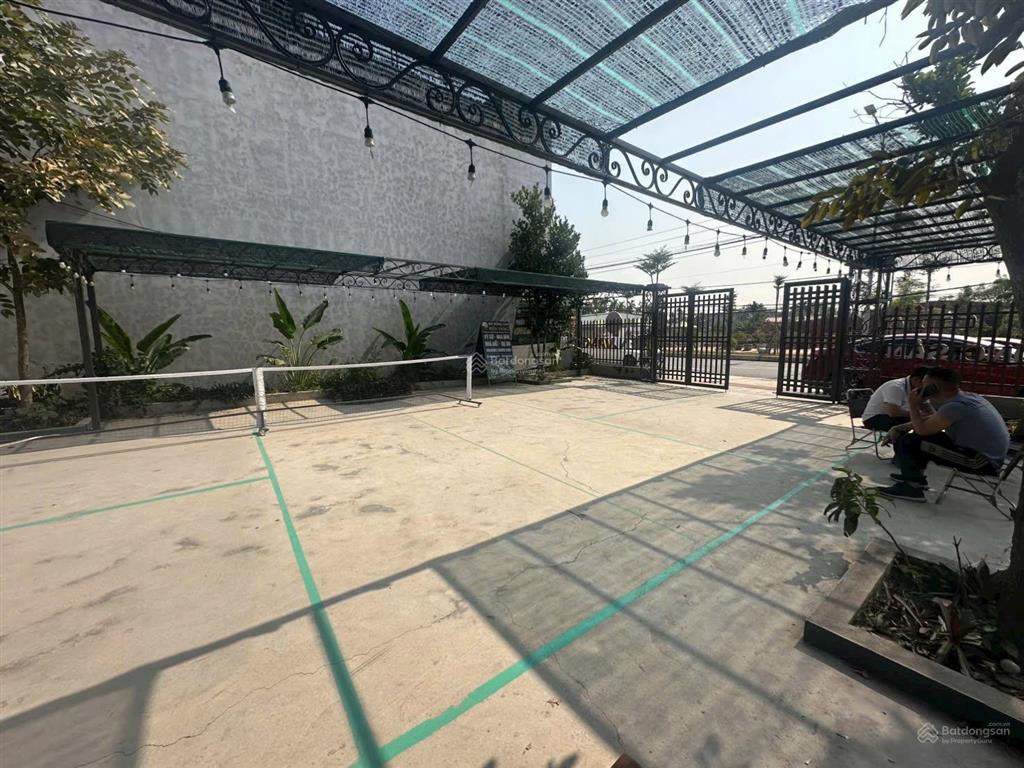  cho thuê nhà mặt đường trục đại lộ vinhomes dương kinh 268m2 có sẵn mặt bằng kinh doanh. vị t