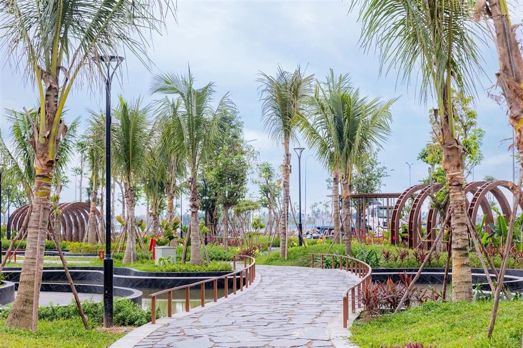 Hot shophouse đẹp nhất phân khu as15a38 vị trí đối diện công viên gần vinschool tiềm n