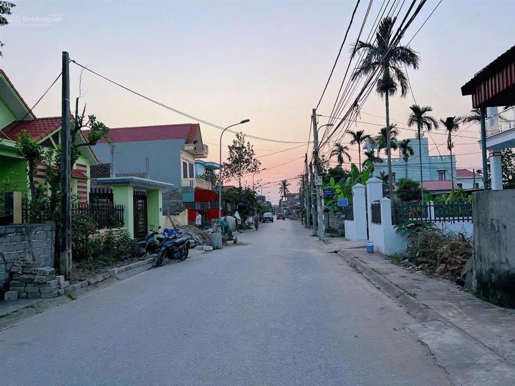 Cơ hội săn giá tốt mặt đường sông he gần sát vinhomes dương kinh em huyền có một lô giá