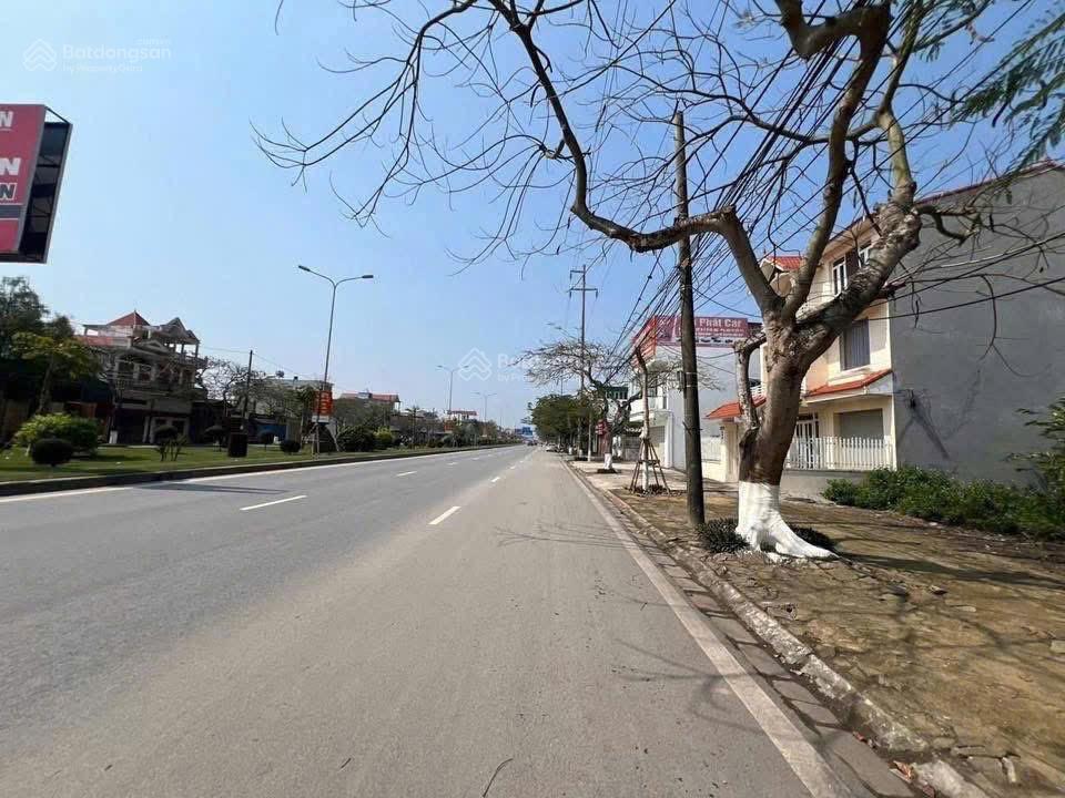 3 tỷ ** ( x nhỏ ) sở hữu ngay lô mặt đường 353 phạm văn đồng  đối diện quán trâu ngon  tân thành,
