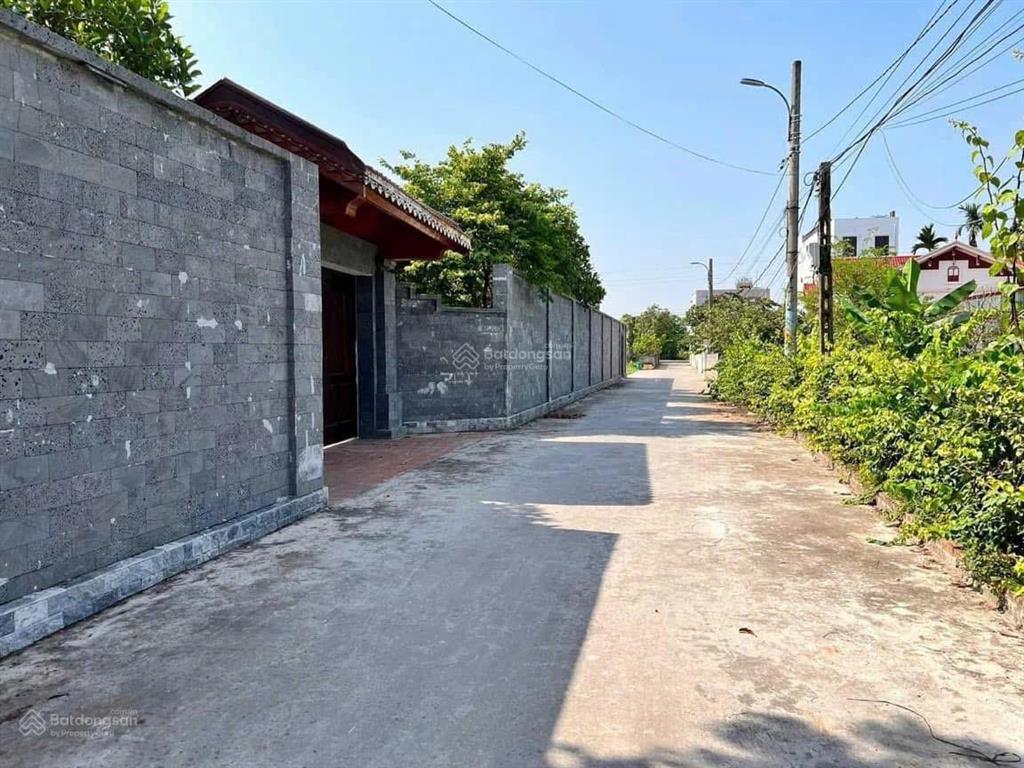 Lô đất thích hợp làm nhà vườn hoặc phân lô. diện tích siêu rộng 1128m2 chính chủ gửi bán lô đất