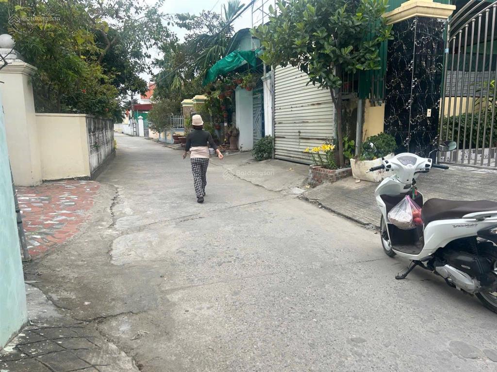 Chính chủ gửi lô 433m2 thôn 8 lê xá , xã tú sơn cũ , huyện kiến thuỵ  bìa đỏ chính chủ full thổ