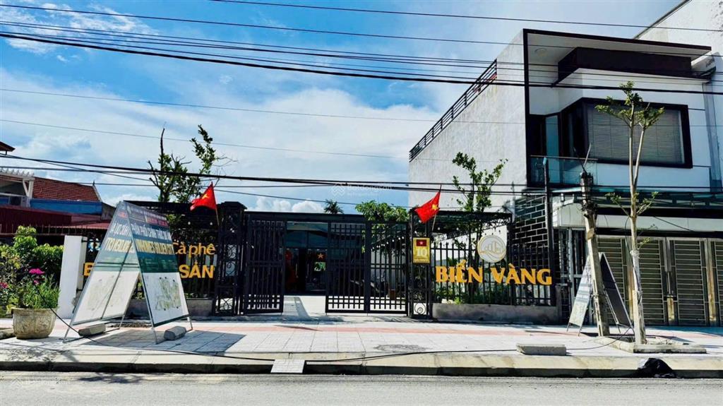 cho thuê nhà mặt đường trục đại lộ vinhomes dương kinh 268m2 có sẵn mặt bằng kinh doanh. vị t