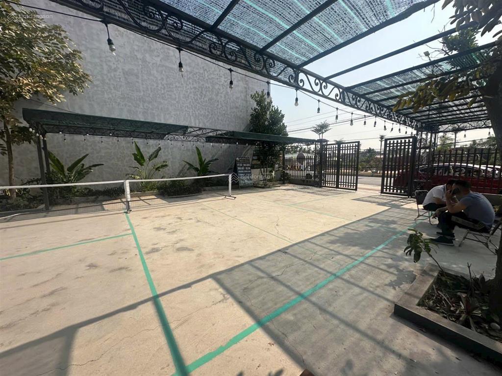  cho thuê nhà mặt đường trục đại lộ vinhomes dương kinh 268m2 có sẵn mặt bằng kinh doanh. vị t