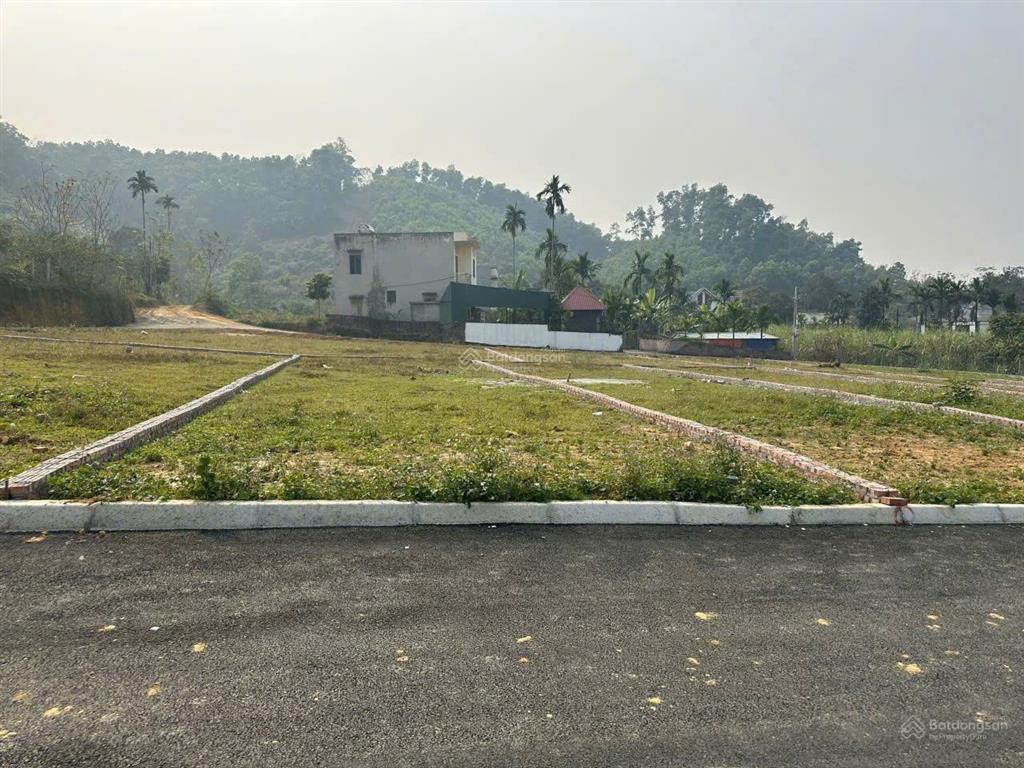 Bán 10 ha cho ac quan tâm mua làm resort, trang trại cách tt hà nội 70km, giá 39 tỷ