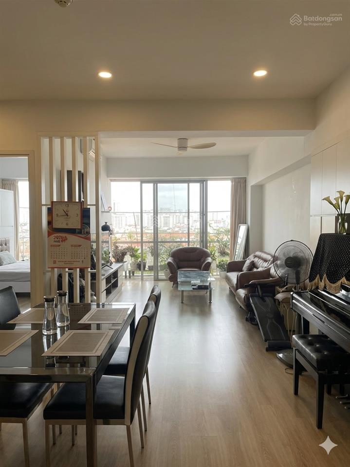 Bán căn hộ graden plaza 1 phú mỹ hưng dt 150m2 full nội thất , sổ hồng cầm tay, giá 19tỷ tl